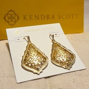 NWT Kendra Scott Filigree Statement Earrings